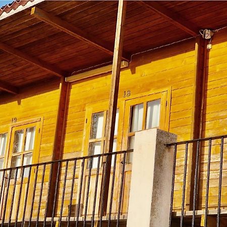 Camping Fuente De Piedra Bagian luar foto
